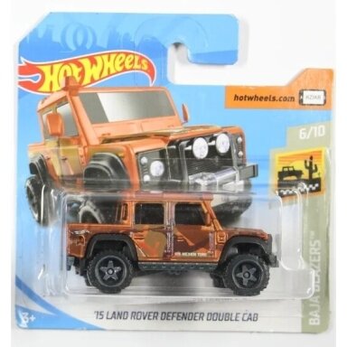 Hot Wheels Mainline 2015 land Rover Defender Double Cab Brown Short Card