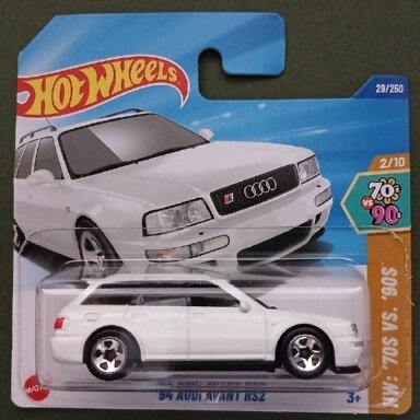 Hot Wheels Mainline '94 Audi Avant RS2 white short card