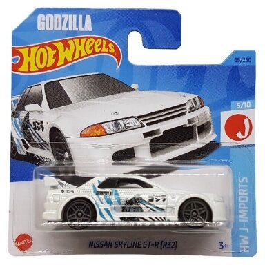 Hot Wheels Mainline Nissan Skyline GT-R R32 Godzilla White