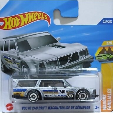 Hot wheels Mainline Volvo 240 drift Wagon/Bolide De Derapage Grey