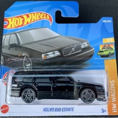 Hot Wheels Mainline Volvo 850 Estate black