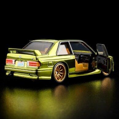 Hot Wheels RLC Exclusive Modeliukas 1991 BMW M3 Olive (yra sandėlyje)