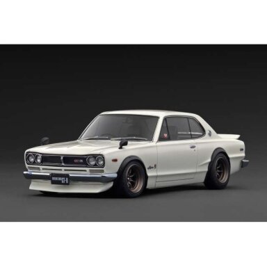 PRE-ORD3R Ignition Modeliukas 1/18 Nissan Skyline 2000 GT-R (KPGC10), white ivory