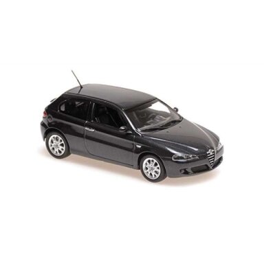 PRE-ORD3R Maxichamps 1/43 2005 Alfa Romeo 147, black metallic