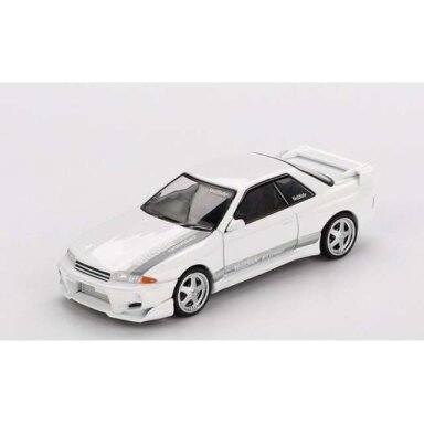 Mini GT 1/64 2011 Nissan Skyline GT-R (R32) Veilside Combat C-I, white