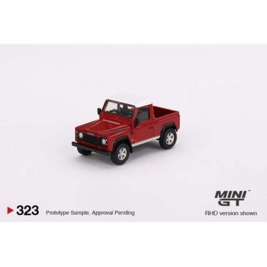 Mini GT Modeliukas 1/64 Land Rover Defender 90 Pick-up, masai red/white roof Mini GT Modeliukas 1/64 Land Rover Defender 90 Pick-up, masai red/white roof