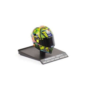 Minichamps Modeliukas 1/10 2017 Helmet Valentino Rossi MotoGP, yellow Minichamps Modeliukas 1/10 2017 Helmet Valentino Rossi MotoGP, yellow