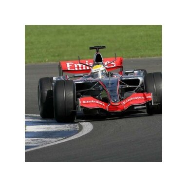 Minichamps Modeliukas 1/18 2006 McLaren Mercedes Benz MP4/21 F1 Testing Silverstone Lewis Hamilton, silver/red Minichamps Modeliukas 1/18 2006 McLaren Mercedes Benz MP4/21 F1 Testing Silverstone Lewis Hamilton, silver/red