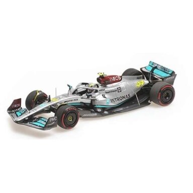 Minichamps Modeliukas 1/43 2022 Mercedes Benz AMG Petronas Formula One Team F1 W13 E Performance Bahrain GP Lewis Hamilton Minichamps Modeliukas 1/43 2022 Mercedes Benz AMG Petronas Formula One Team F1 W13 E Performance Bahrain GP Lewis Hamilton