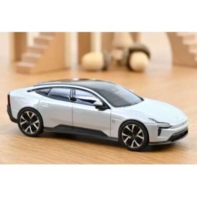 PRE-ORD3R NOREV 1/43 2025 Polestar 5, magnesium