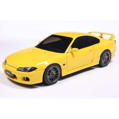 PRE-ORD3R Solido 1/18 1999 Nissan Silvia S15 Spec-R Aero, yellow