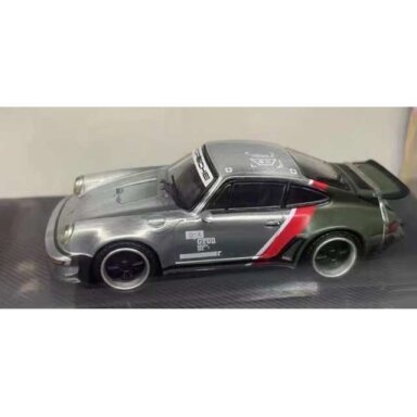 Street Weapon Modeliukas 1/64 RWB Zamac, silver/red/green Street Weapon Modeliukas 1/64 RWB Zamac, silver/red/green