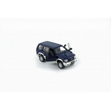 PRE-ORD3R BM Creations Modeliukas 1998-2002 Isuzu Trooper Big Horn, purple/blue PRE-ORD3R BM Creations Modeliukas 1998-2002 Isuzu Trooper Big Horn, purple/blue