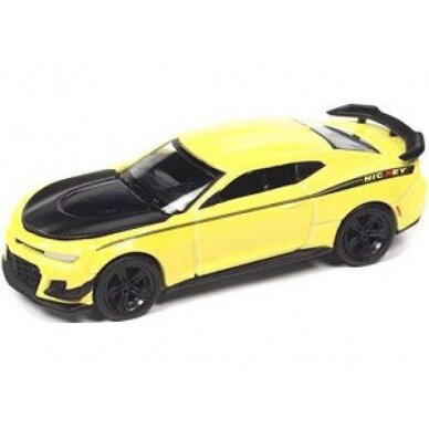 PRE-ORD3R Auto World Modeliukas 2019 NICKEY Chevrolet Camaro ZL1 1LE, shock yellow with flat black side stipes & NICKEY Logo PRE-ORD3R Auto World Modeliukas 2019 NICKEY Chevrolet Camaro ZL1 1LE, shock yellow with flat black side stipes & NICKEY Logo