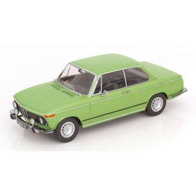 PRE-ORD3R KK - Scale Modeliukas 1/18 1974 BMW L2002 tii 2. Series, green metallic PRE-ORD3R KK - Scale Modeliukas 1/18 1974 BMW L2002 tii 2. Series, green metallic
