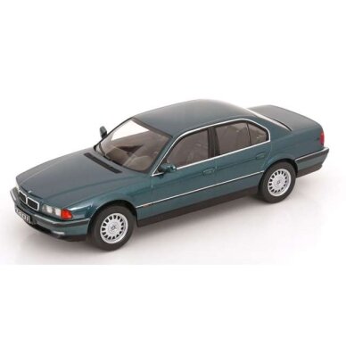 KK - Scale Modeliukas 1/18 1994 BMW 740i E38 1.Serie, green metallic KK - Scale Modeliukas 1/18 1994 BMW 740i E38 1.Serie, green metallic