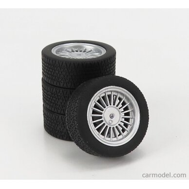 PRE-ORD3R KK Scale Ratų komplektas 1/18 BMW Alpina E30 18 inch Wheel and Tyre Set, black/chrome PRE-ORD3R KK Scale Ratų komplektas 1/18 BMW Alpina E30 18 inch Wheel and Tyre Set, black/chrome