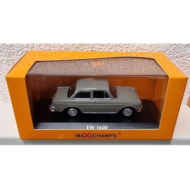 Maxichamps Modeliukas 1/43 1966 Volkswagen 1600, beige Maxichamps Modeliukas 1/43 1966 Volkswagen 1600, beige