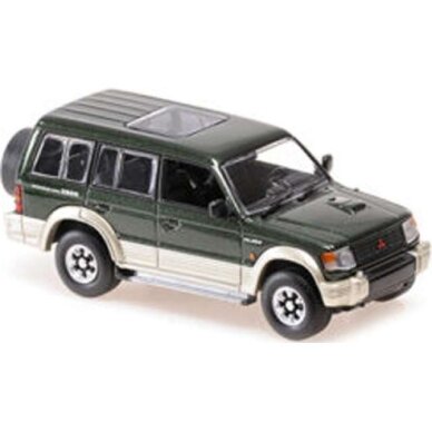 Maxichamps Modeliukas 1/43 1991 Mitsubishi Pajero LWB, dark green Maxichamps Modeliukas 1/43 1991 Mitsubishi Pajero LWB, dark green