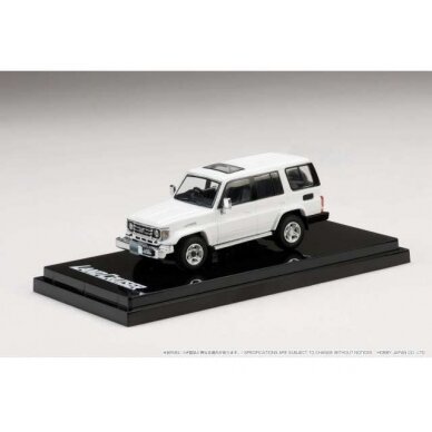 Hobby Japan Modeliukas 2001 Toyota Landcruiser 70 ZX 4 Door, white Hobby Japan Modeliukas 2001 Toyota Landcruiser 70 ZX 4 Door, white