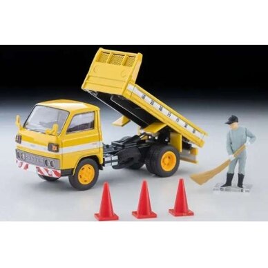 PRE-ORD3R Tomica Limited Vintage Modeliukas 1/64 Mitsubishi Fuso Canter Dump Truck Road Maintenance Vehicle with Figure, yellow PRE-ORD3R Tomica Limited Vintage Modeliukas 1/64 Mitsubishi Fuso Canter Dump Truck Road Maintenance Vehicle with Figure, yellow