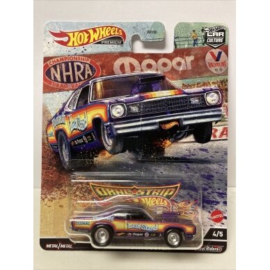 Hot Wheels Premium Modeliukas 73 Plymouth Duster Hot Wheels Premium Modeliukas 73 Plymouth Duster