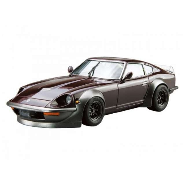 PRE-ORD3R Aoshima 1/24 Nissan S30 Fairlady Z Aero Custom, plastic modelkit