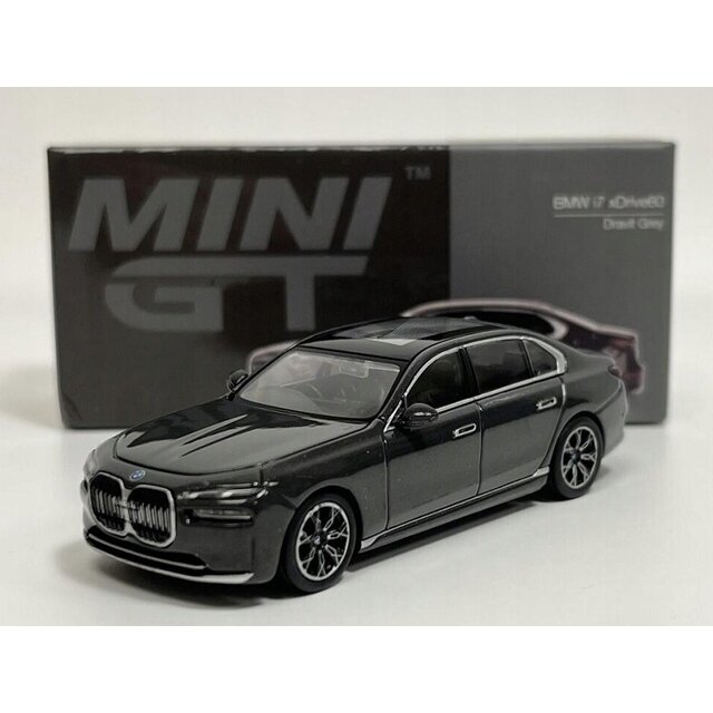 PRE-ORD3R Mini GT 1/64 2024 BMW 17 Xdrive 60, dravit grey Right Hand Drive