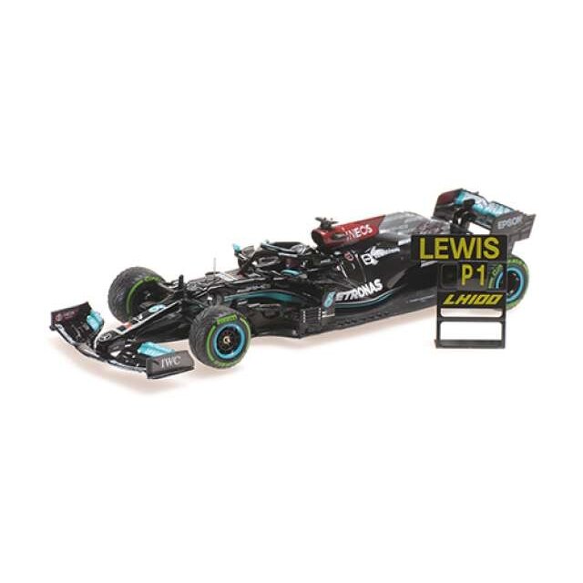 Minichamps Modeliukas 1/43 2021 Mercedes-Benz AMG W12 Lewis Hamilton Sotchi GP, black Minichamps Modeliukas 1/43 2021 Mercedes-Benz AMG W12 Lewis Hamilton Sotchi GP, black