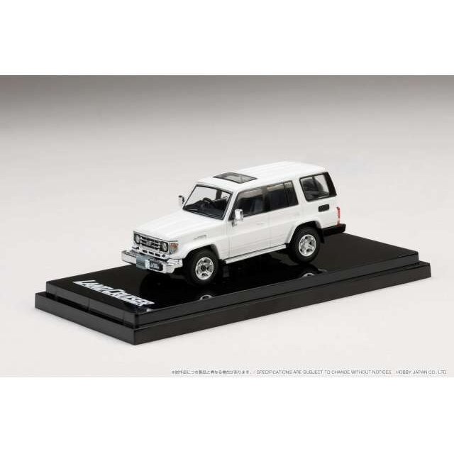 Hobby Japan Modeliukas 2001 Toyota Landcruiser 70 ZX 4 Door, white Hobby Japan Modeliukas 2001 Toyota Landcruiser 70 ZX 4 Door, white