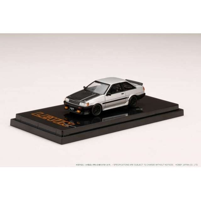 PRE-ORD3R Hobby Japan Toyota Corolla Levin GT APEX 2door AE86 with Carbon Bonnet, silver/black