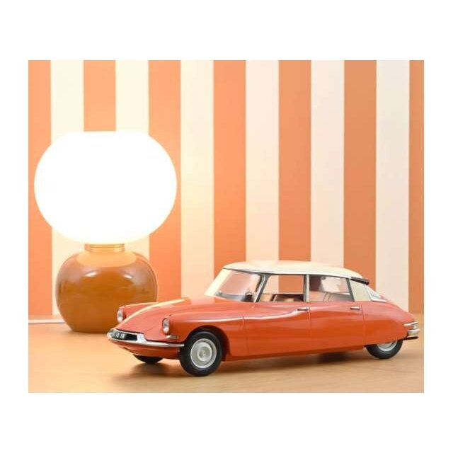 PRE-ORD3R NOREV Modeliukas 1/12 1957 Citroën ID 19, capucine orange/cream