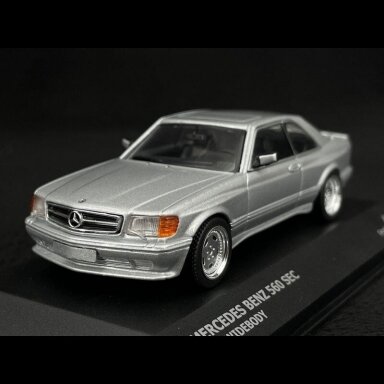 Solido 1/43 Mercedes Benz 560 SEC wide body, silver
