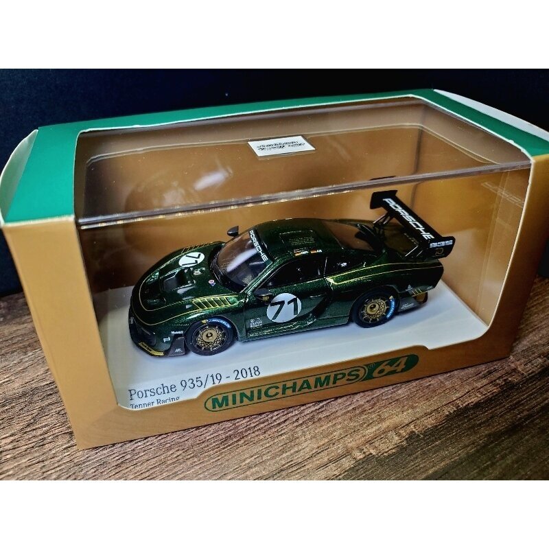 WBROS/Minichamps Modeliukas 1/64 Porsche 935/19 #71 Tenner Racing, green WBROS/Minichamps Modeliukas 1/64 Porsche 935/19 #71 Tenner Racing, green